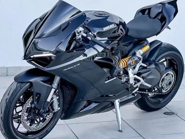 2020-2024 Ducati Panigale V2 Motorcycle Fairings - Black