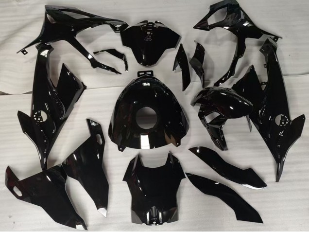 2023-2024 BMW S1000RR Motorcycle Fairing - Glossy Black